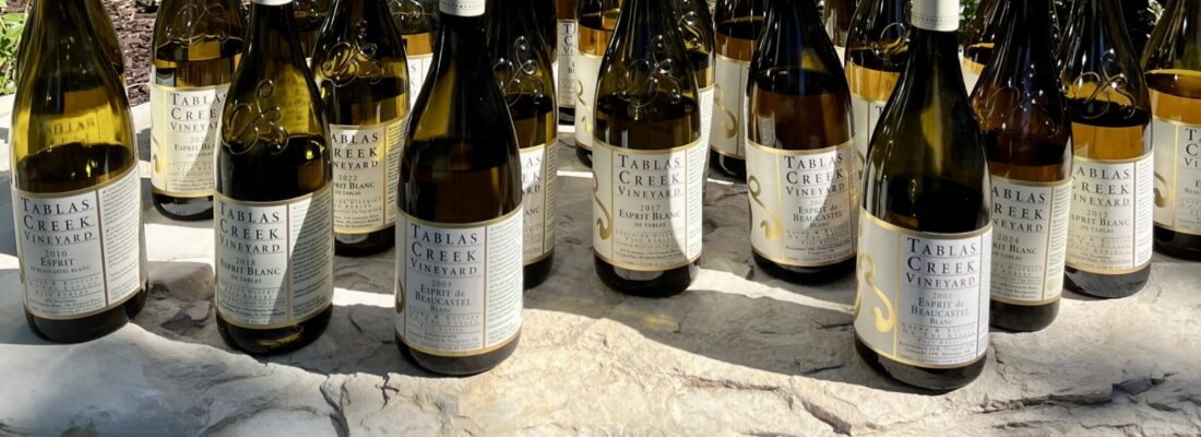 Esprit Blanc Vertical 2001 2024