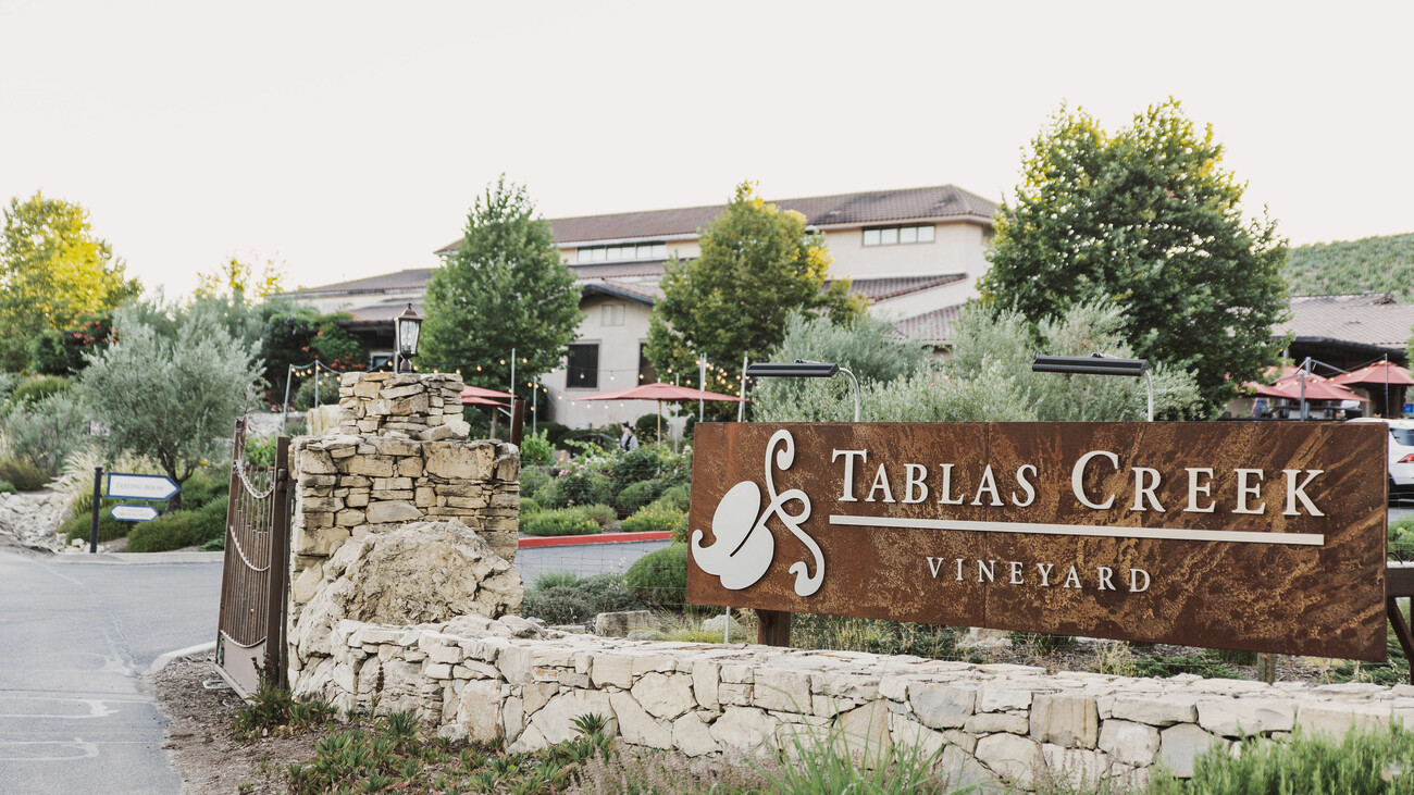 Contact Tablas Creek