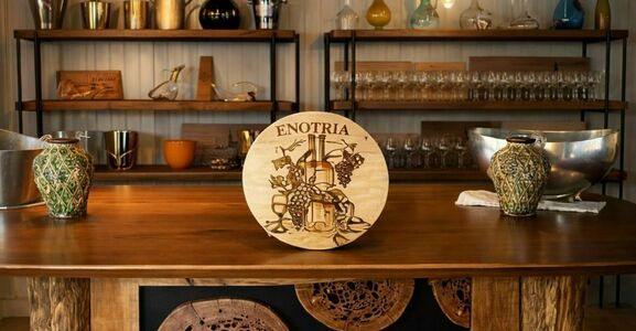 Enotriasa Wines Interior