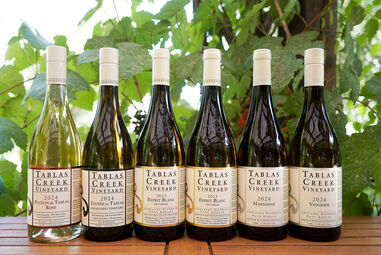 White Wine Selection VINsider Wine Club Bottle